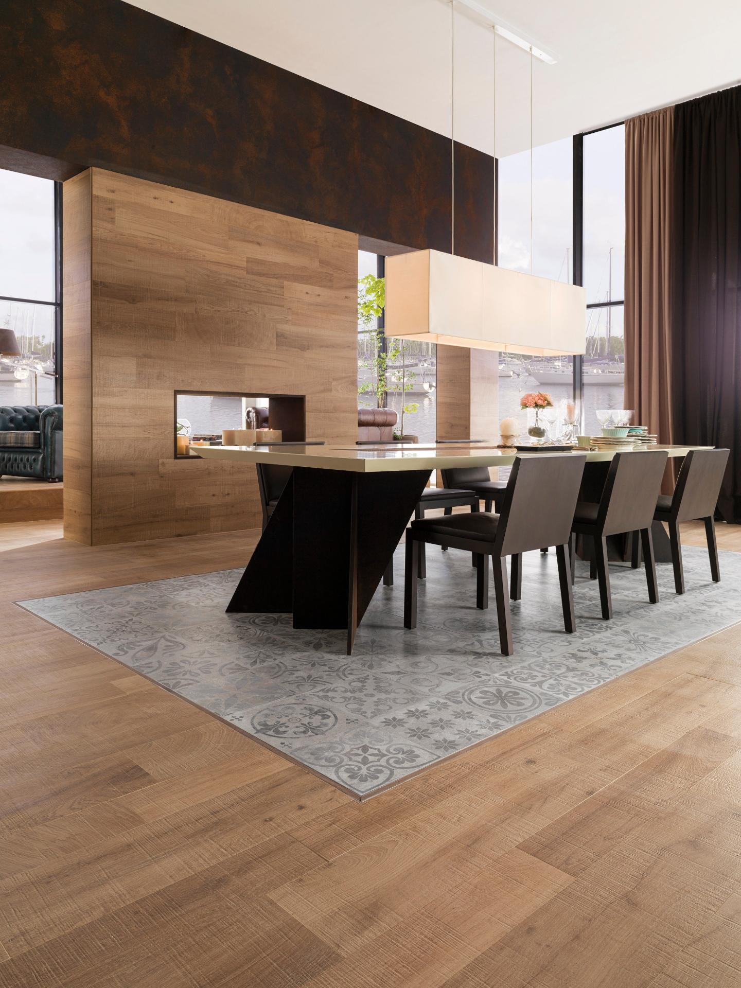 Porcelanosa Ascot Teca 29,4x120 cm Feinsteinzeug Hozoptik