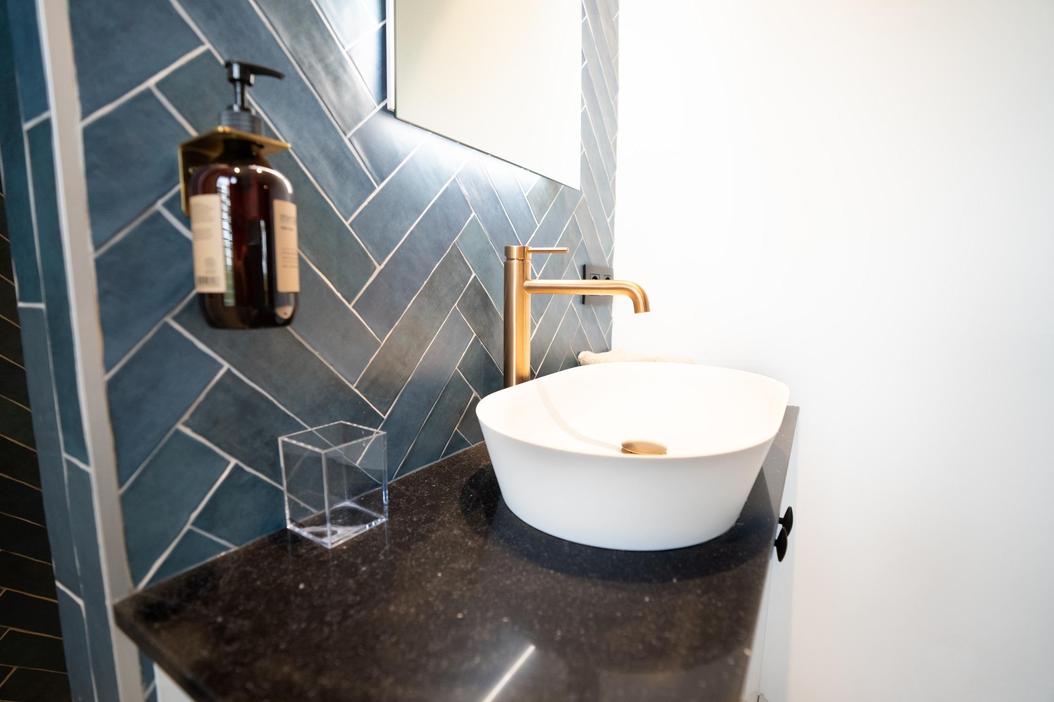 Revoir Paris Atelier Wall 6,2x25 cm Bleu Lumiere Mat