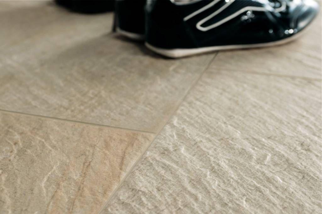 Mirage 30x30 cm QR02 Quarziti Mountains NAT SQ R10