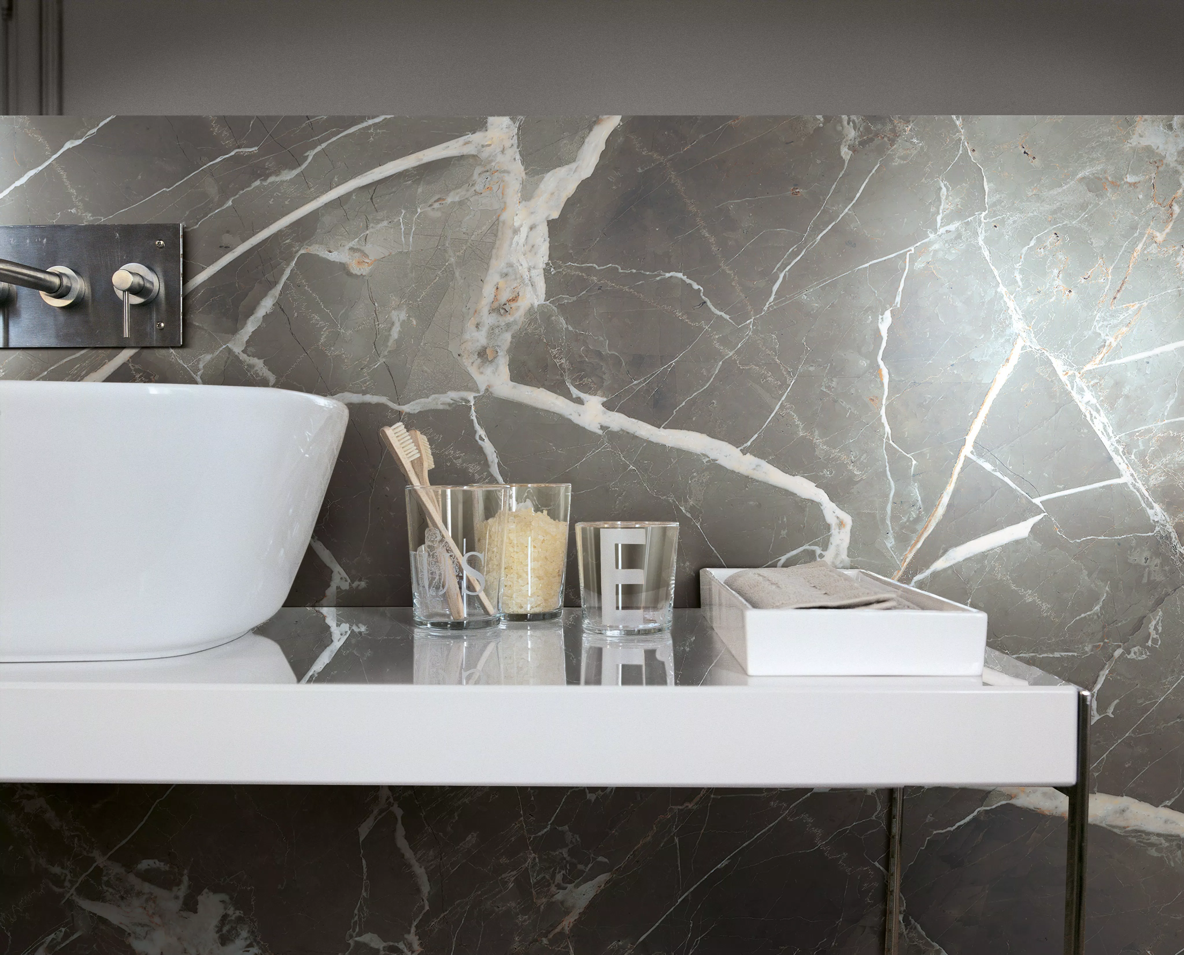 Florim Stones&More 2.0 Stone Calacatta Black Matte Soft 60X120x0,9 cm Feinsteinzeug R9 