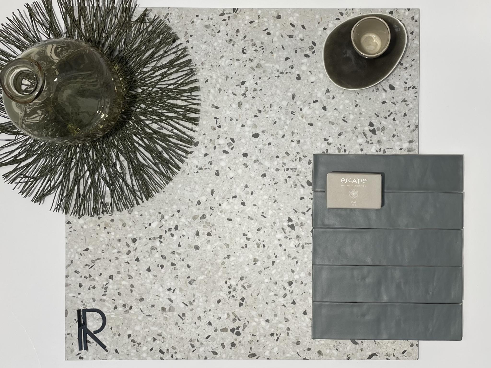 Revoir Paris Re-Bel Petrol 60x60 cm Terrazzo-Optik R10          