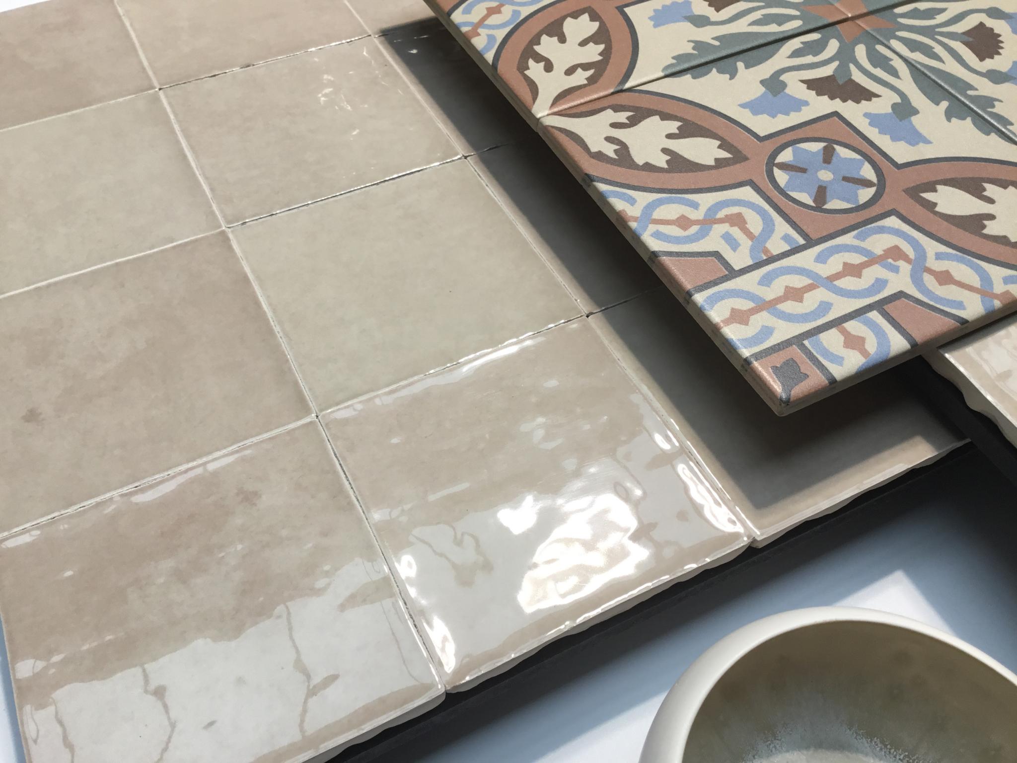 Revoir Paris Atelier Wall 10x10 cm Taupe Glossy