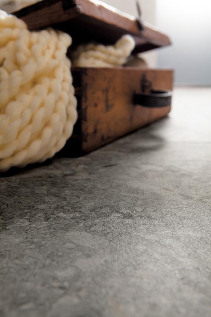 Mirage Norr 120x120x0,9 cm Gra RR02 NAT SQ R10