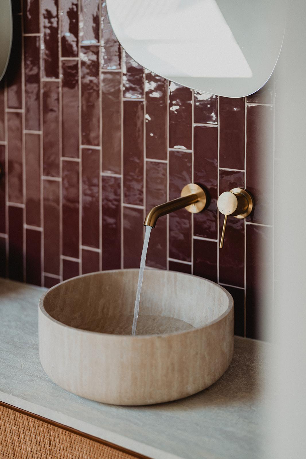 Revoir Paris Atelier Wall 6,2x25 cm Bordeaux Glossy