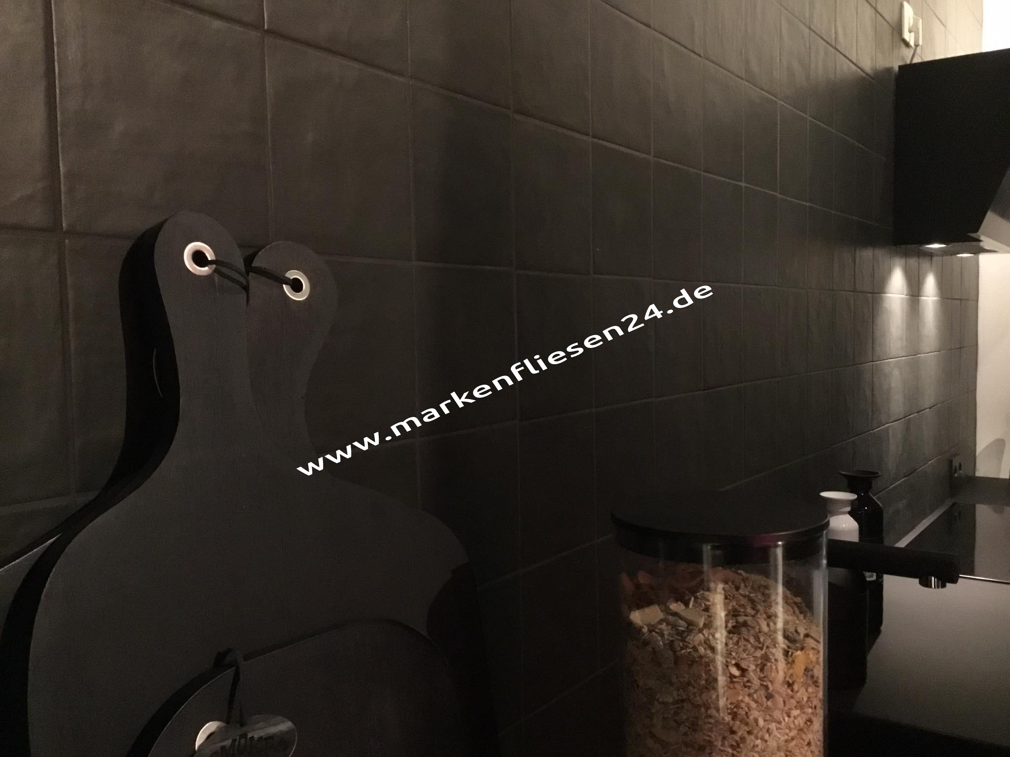 Revoir Paris Atelier Wall & Floor 14x14 cm noir mat