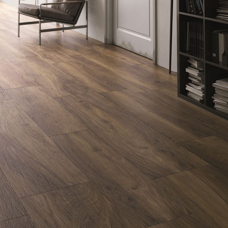 Castelvetro More Ciliegio 20x120 cm Holzoptik Feinsteinzeug R10B           