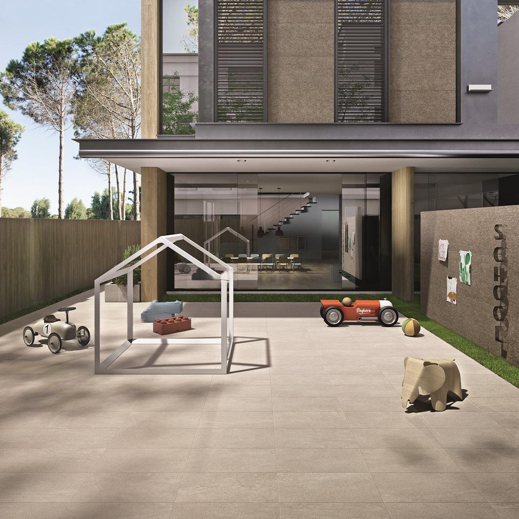 Ergon Stonetalk 50x100x2 cm Dark Martellata Outdoor R11C rekt.