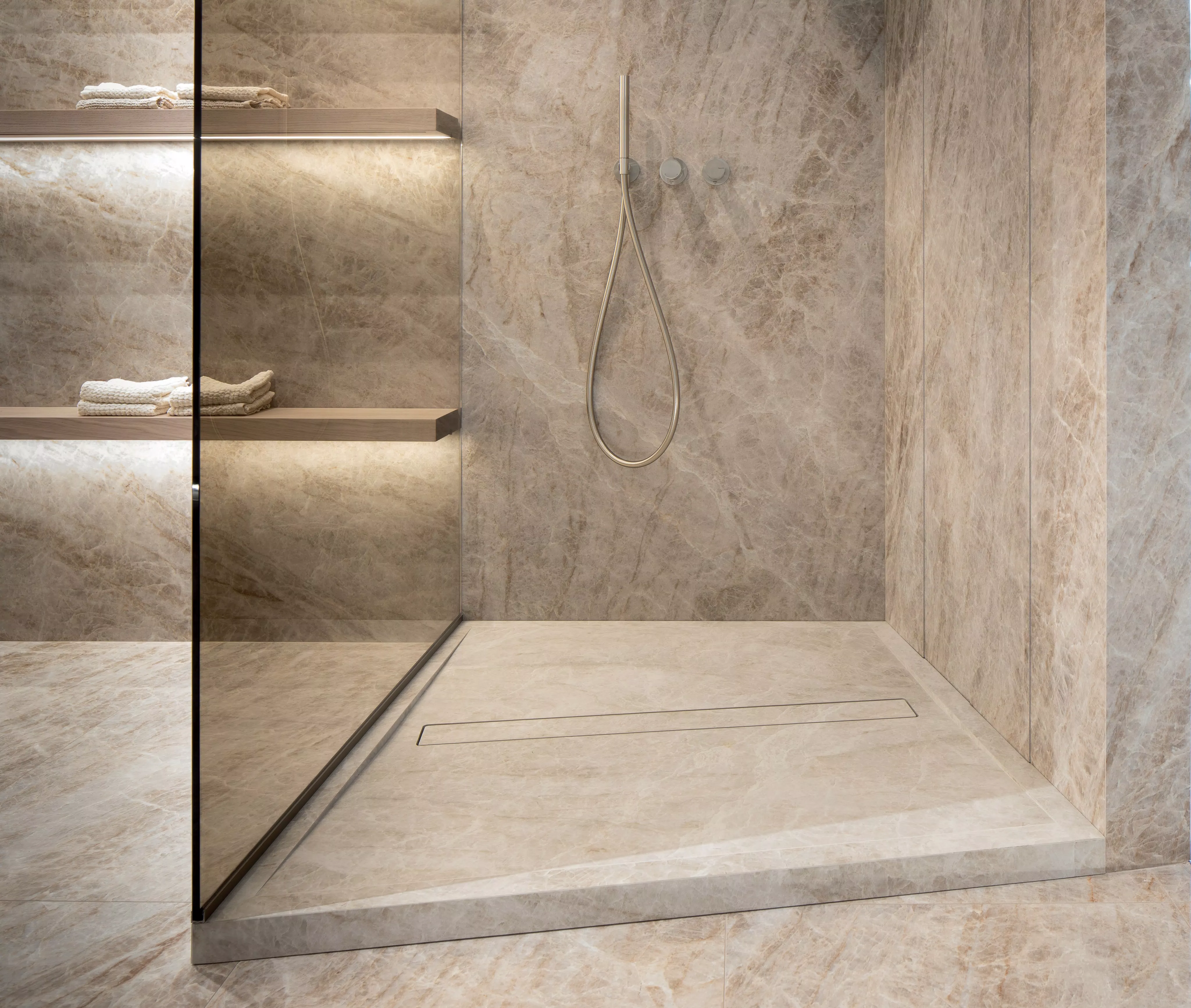 Florim Iconic Life Opal Yamuna Glossy 120x120x0,6 cm Feinsteinzeug Magnum 