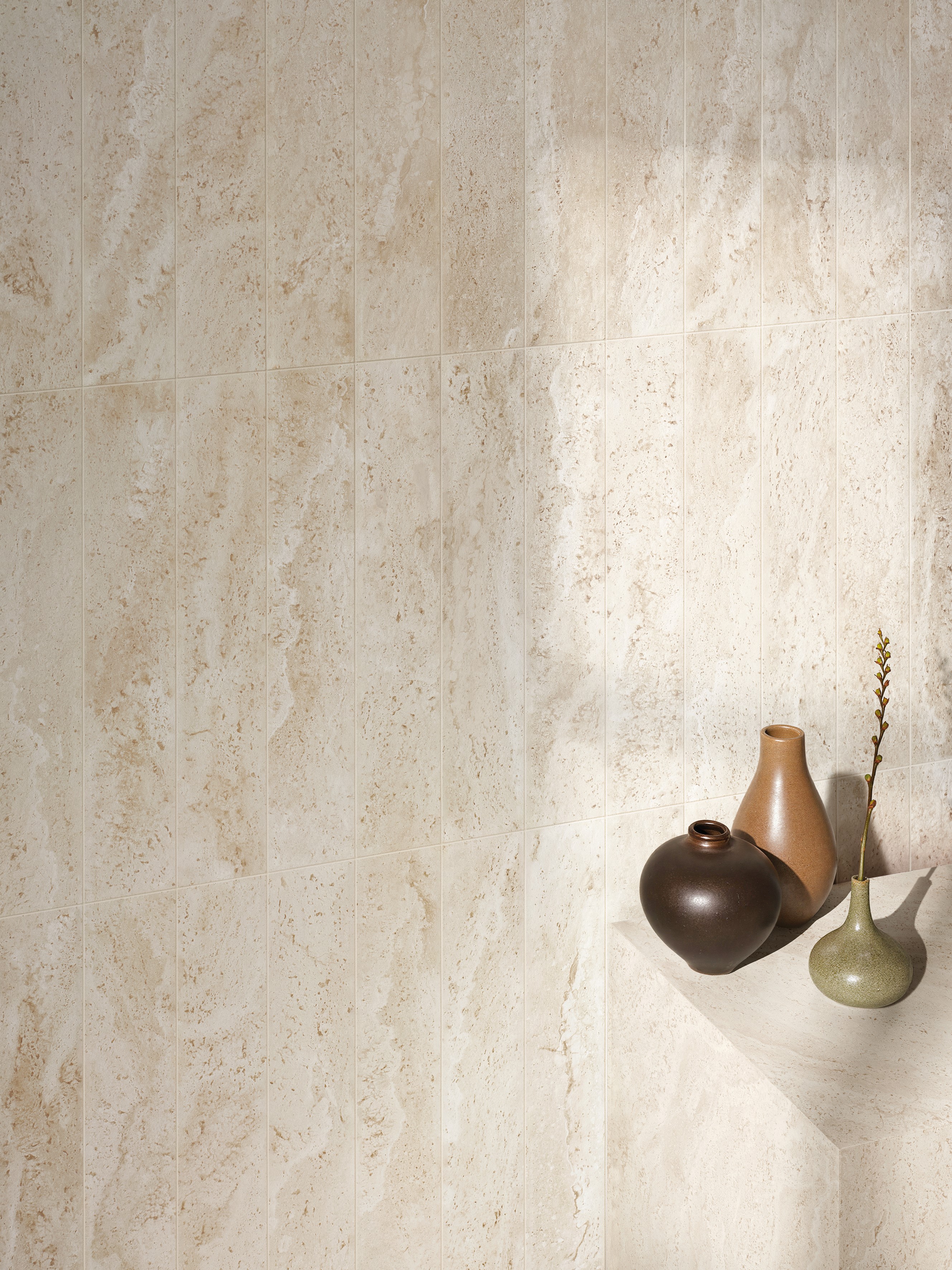 Emil Dual Travertine White Poro Aperto 120x120x0,9 cm Silktech Plus R11B rektifiziert 