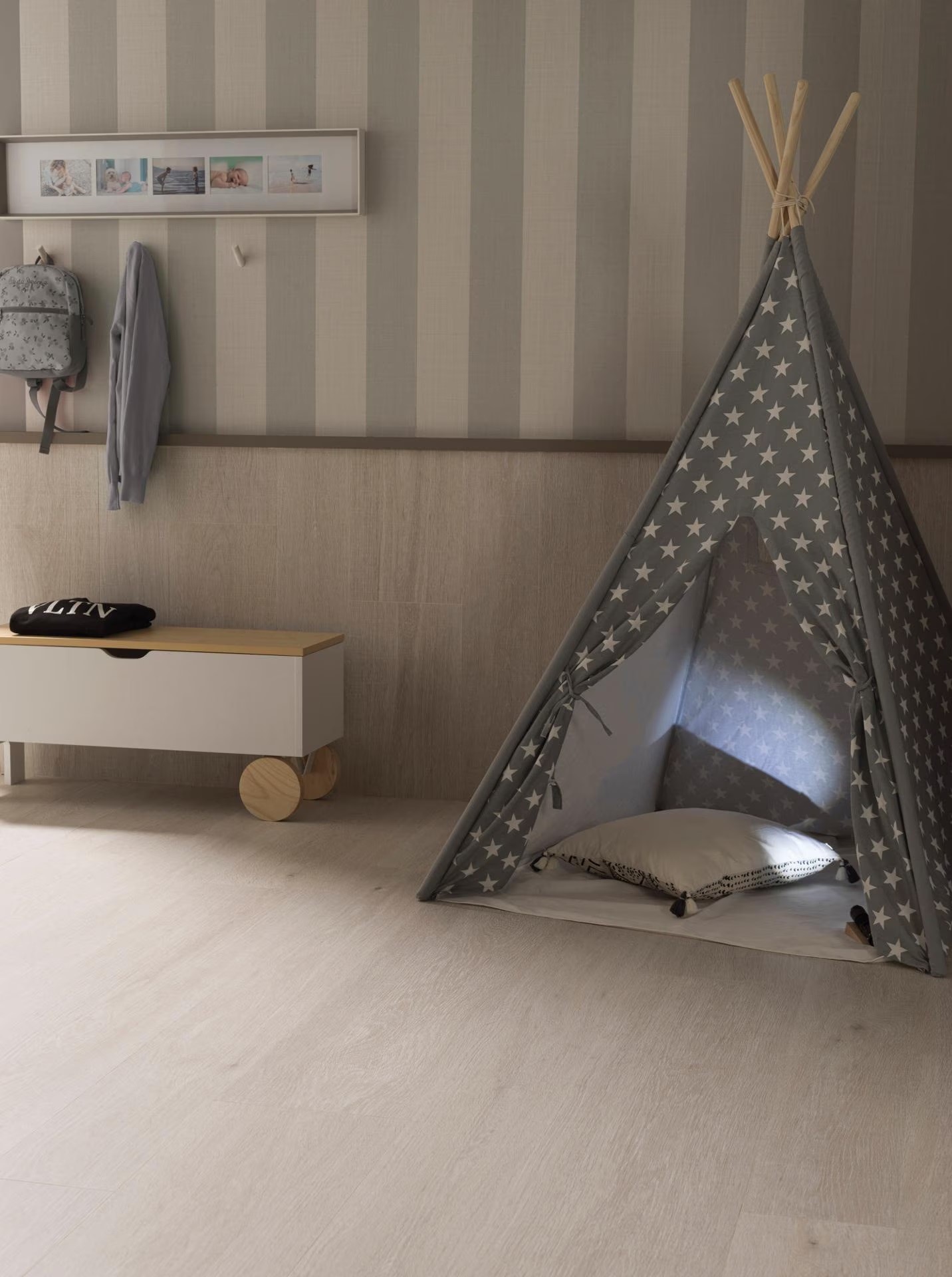 Porcelanosa Devon Bone 29,4x180 cm Feinsteinzeug Holzoptik