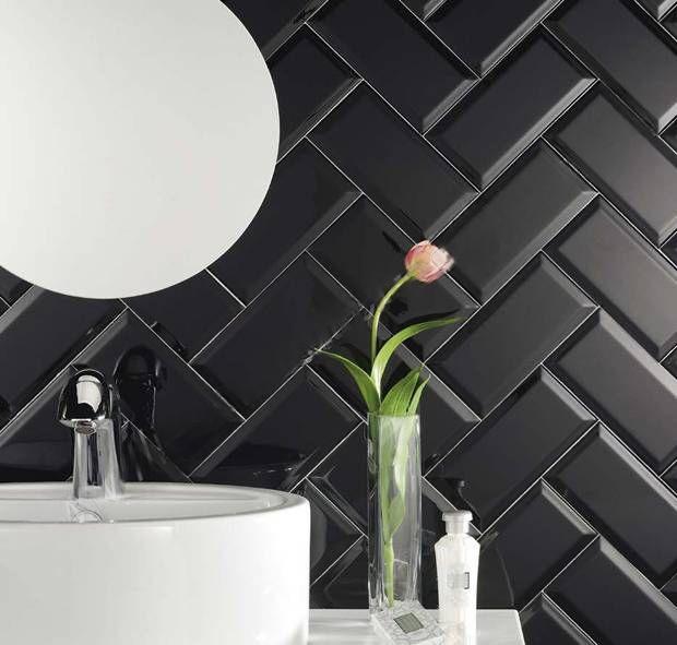 Vives Mugat negro Wandfliese 10x20 cm schwarz glänzend mit Facette