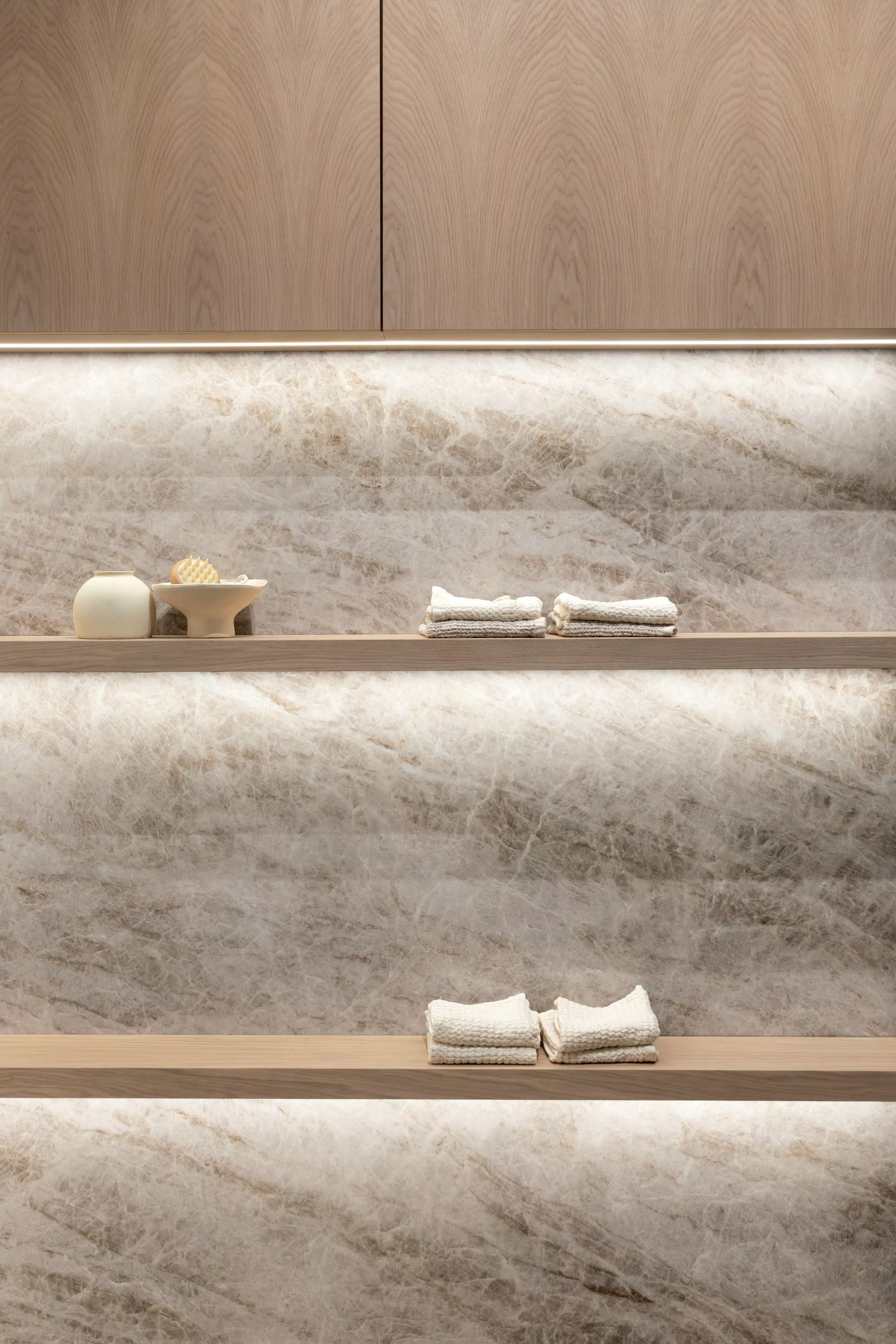 Florim Iconic Life Opal Yamuna Glossy 120x120x0,6 cm Feinsteinzeug Magnum 