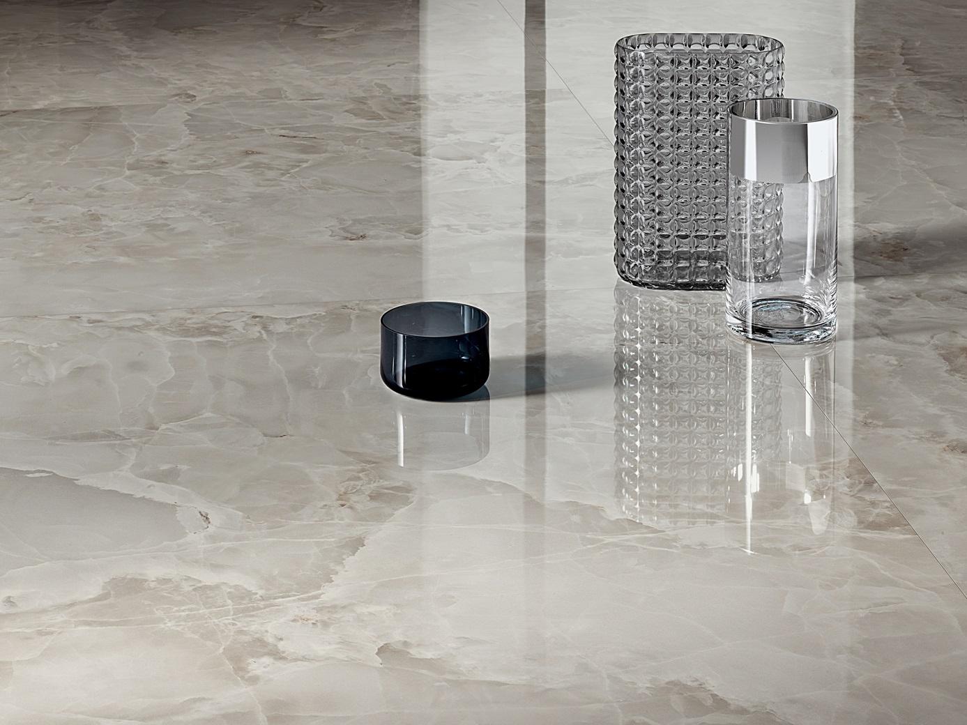 Kerlite 3plus Starlight 50x100x0,35 cm Onyx Pearl smooth