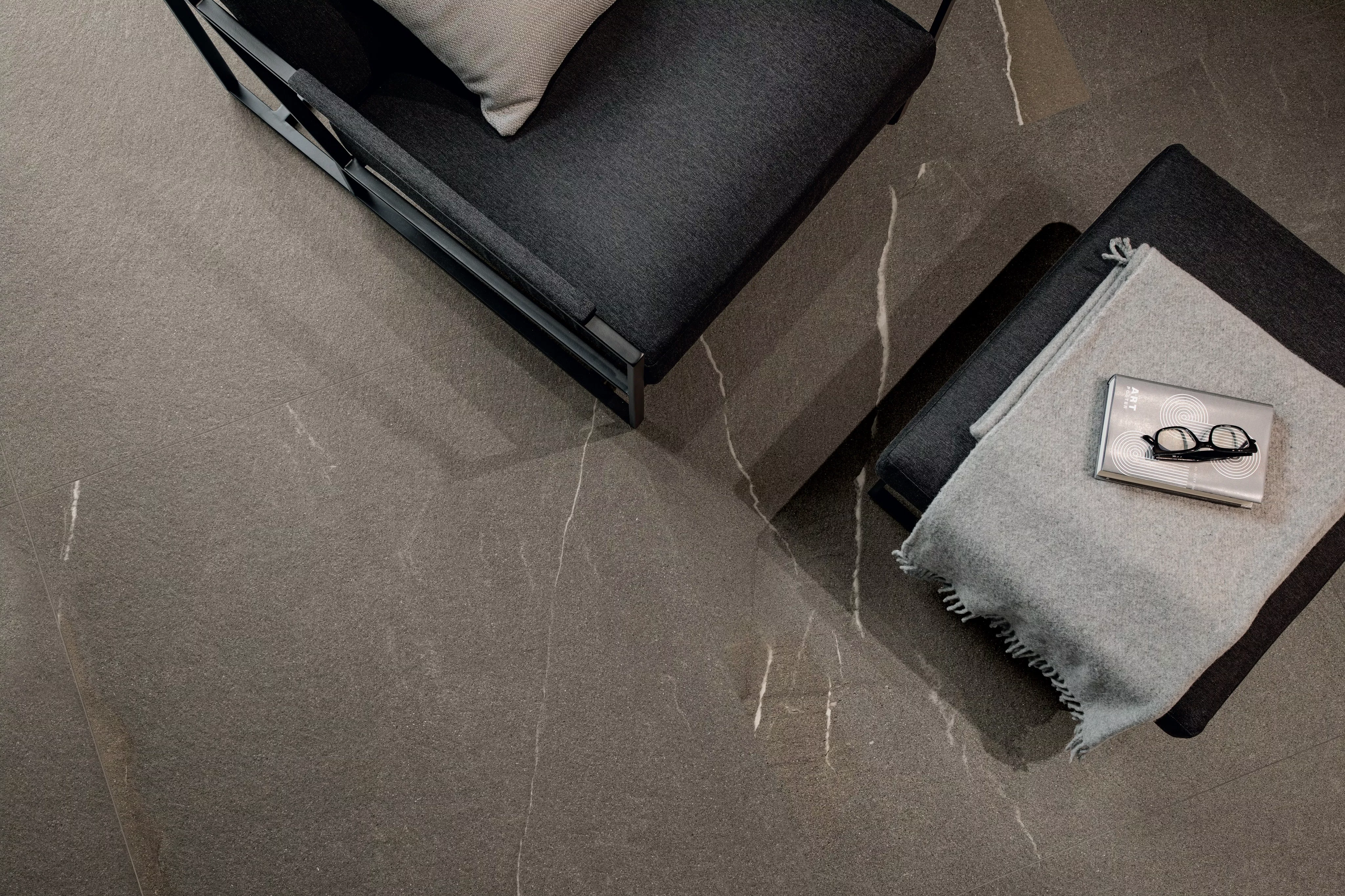 Florim Coretech Flame Dark 120X120x0,9 cm Feinsteinzeug Grip R11