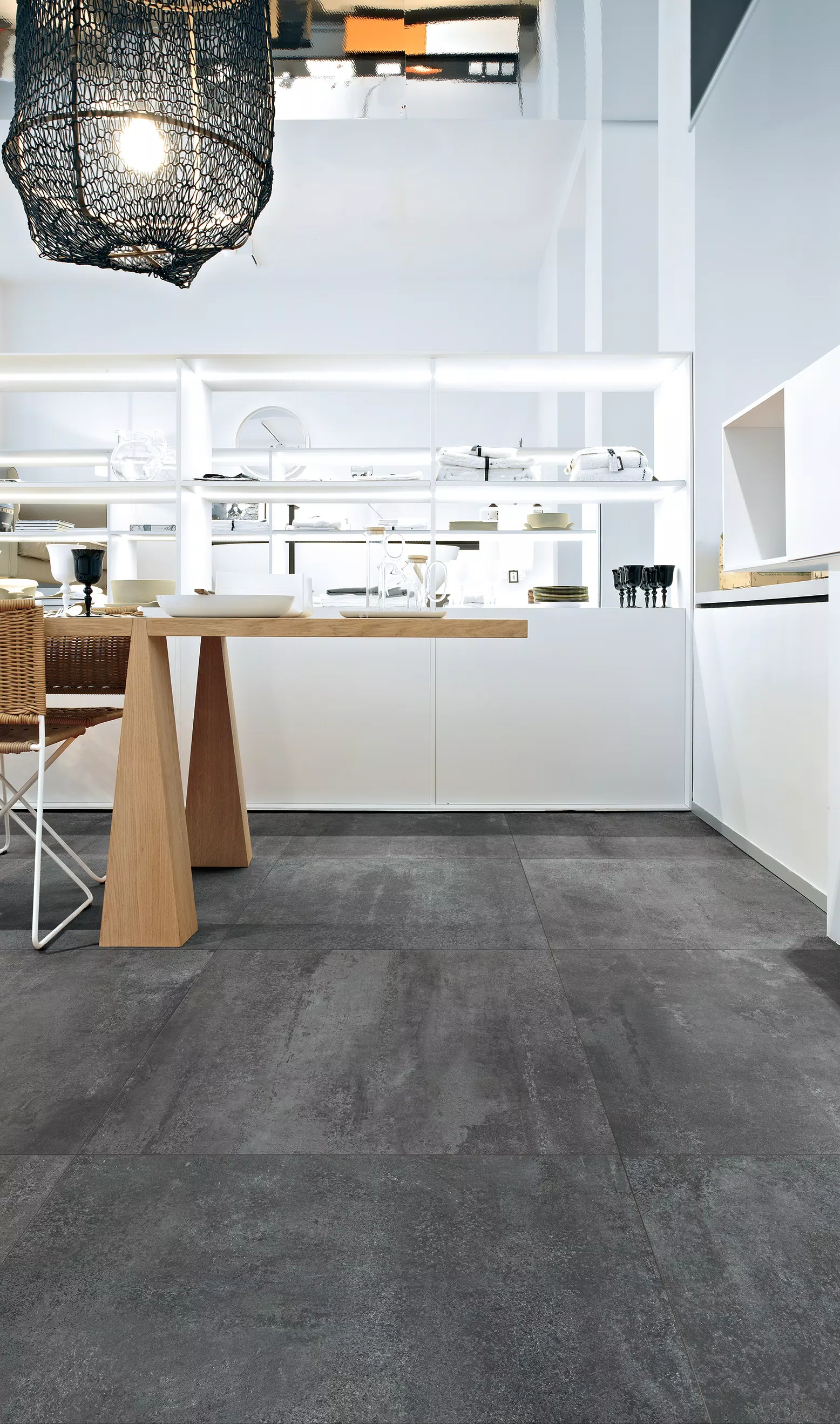 Florim Rawtech Raw-Coal Grip 60x60x2 cm Feinsteinzeug R11