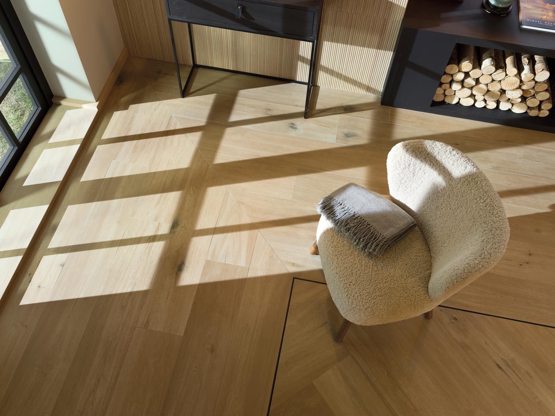 Porcelanosa Nobu Arce 23x150 cm Feinsteinzeug Holzoptik  