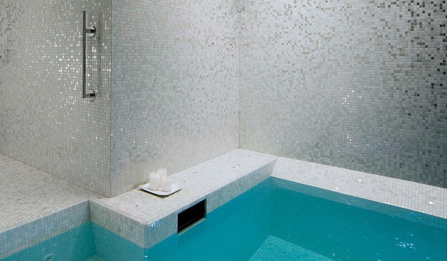 Bisazza Sfumature Verlauf Narciso 2x2 cm inkl.Kit