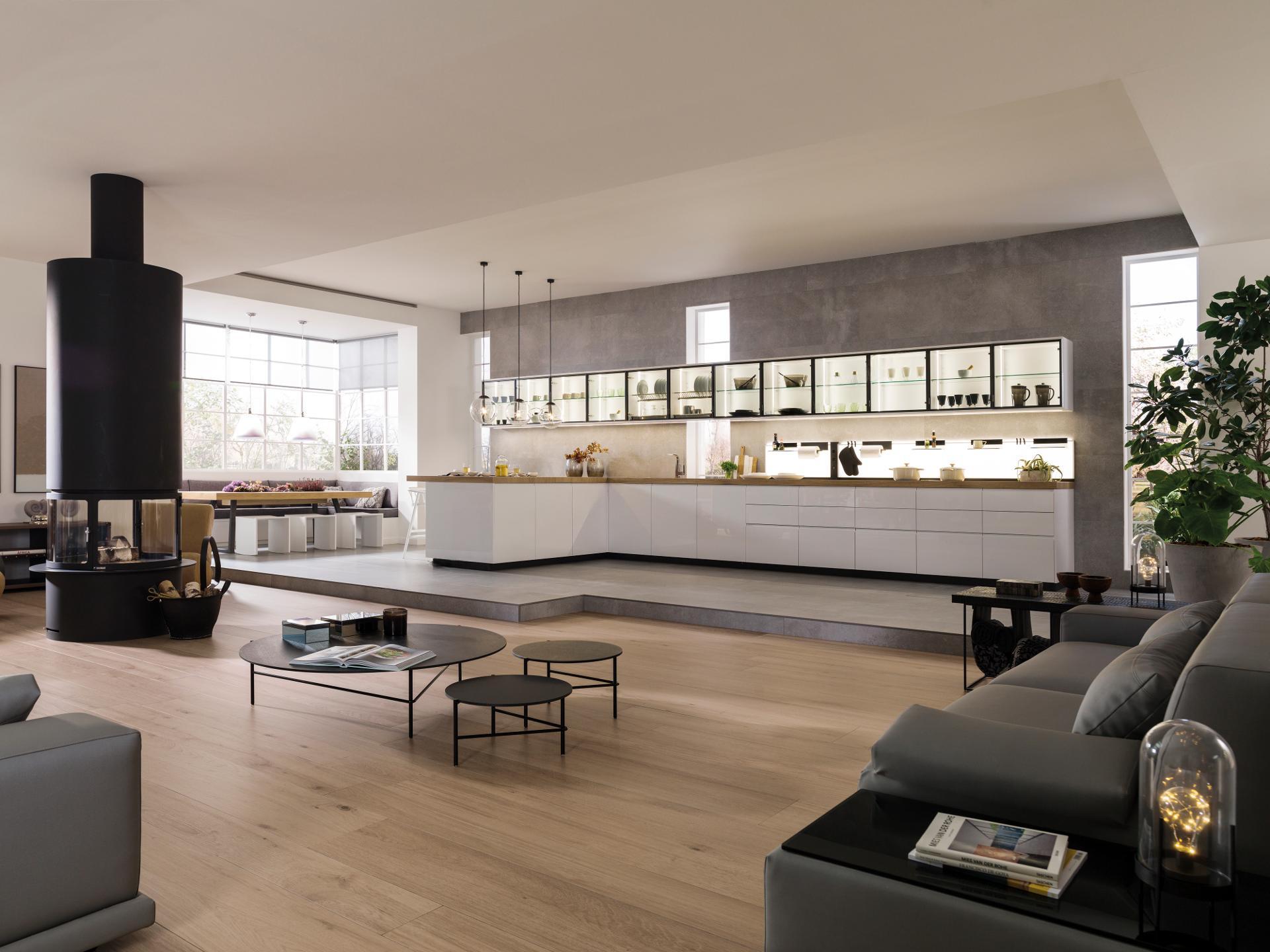 Porcelanosa Nobu Arce 19,3x180 cm Feinsteinzeug Holzoptik