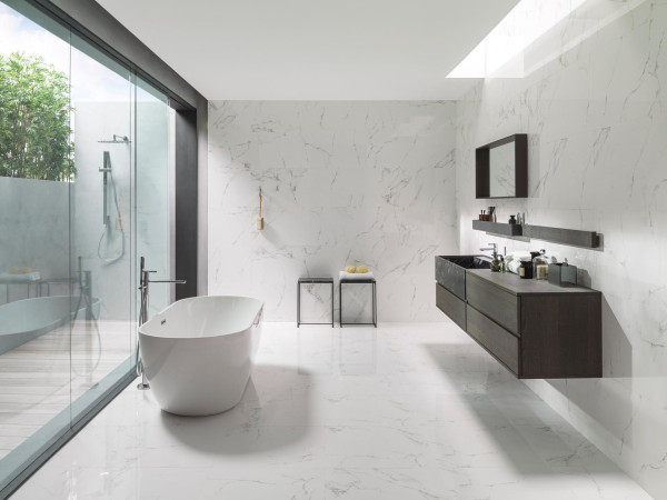 Porcelanosa Màrmol Carrara Blanco 33,3x100 cm Wandfliese rektifiziert